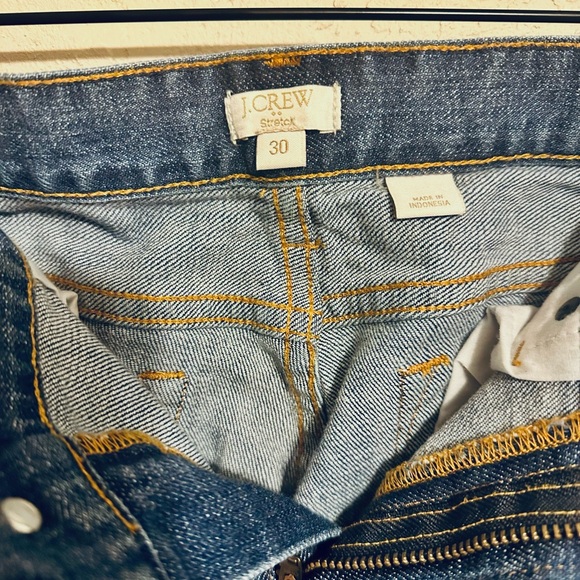 J. Crew Distressed Stretch size 30 EUC Straight Leg Women Jeans - Picture 8 of 10